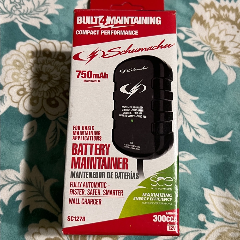 Schumacher Battery Maintainer - Picture 2 of 4
